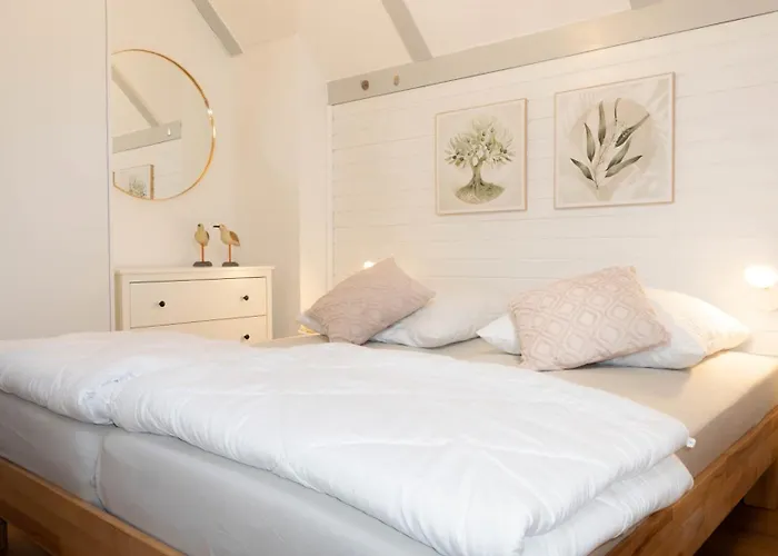 Haus 99, Dorf 3 Mit Sauna & Whirlpool Apartment Kirchheim (Hessen)