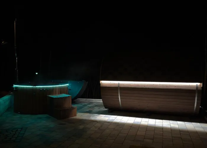 Haus 99, Dorf 3 Mit Sauna & Whirlpool Kirchheim (Hessen)